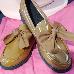 Brown Loafers with Bow Detail